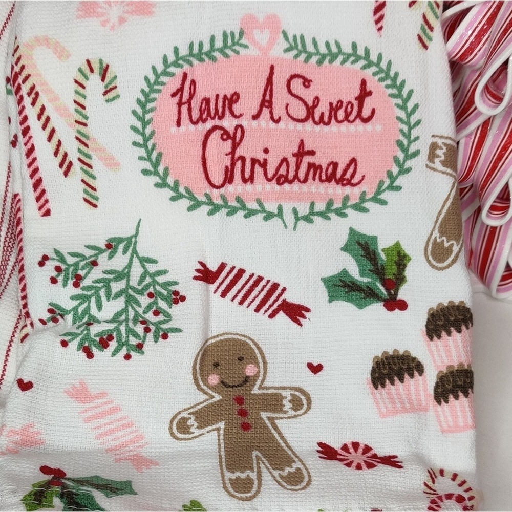 Pastel Pink Gingerbread Shabby Chic Christmas Kitchen Hand Towels - Picture 7 of 10